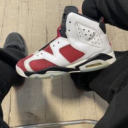 Carmine 6s Sz 6.5