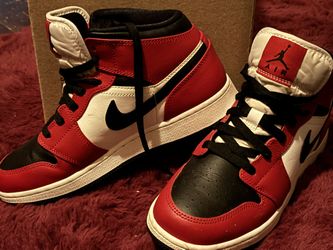 Nike Jordans Chicago Black Toe