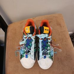 Adidas Superearth Kid's/men's Size 5.5