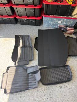 Tesla model y car mats and trunk cover