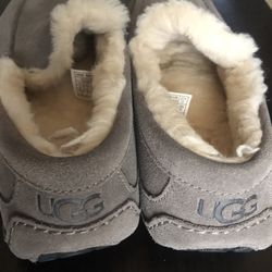 UGG Slippers Like New Mens 12