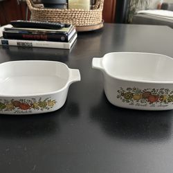 2 Vintage Pyrex Corning Ware
