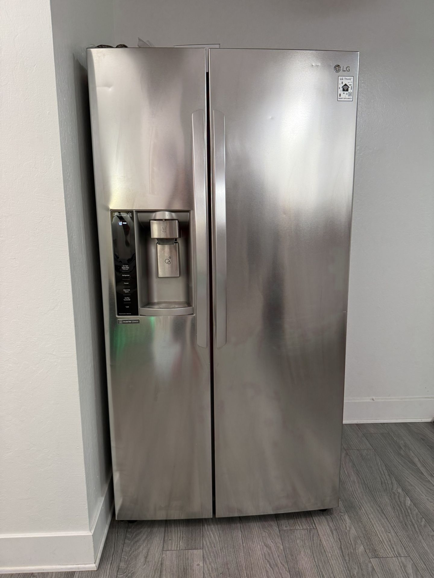 Refrigerator