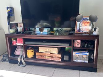 TV STAND