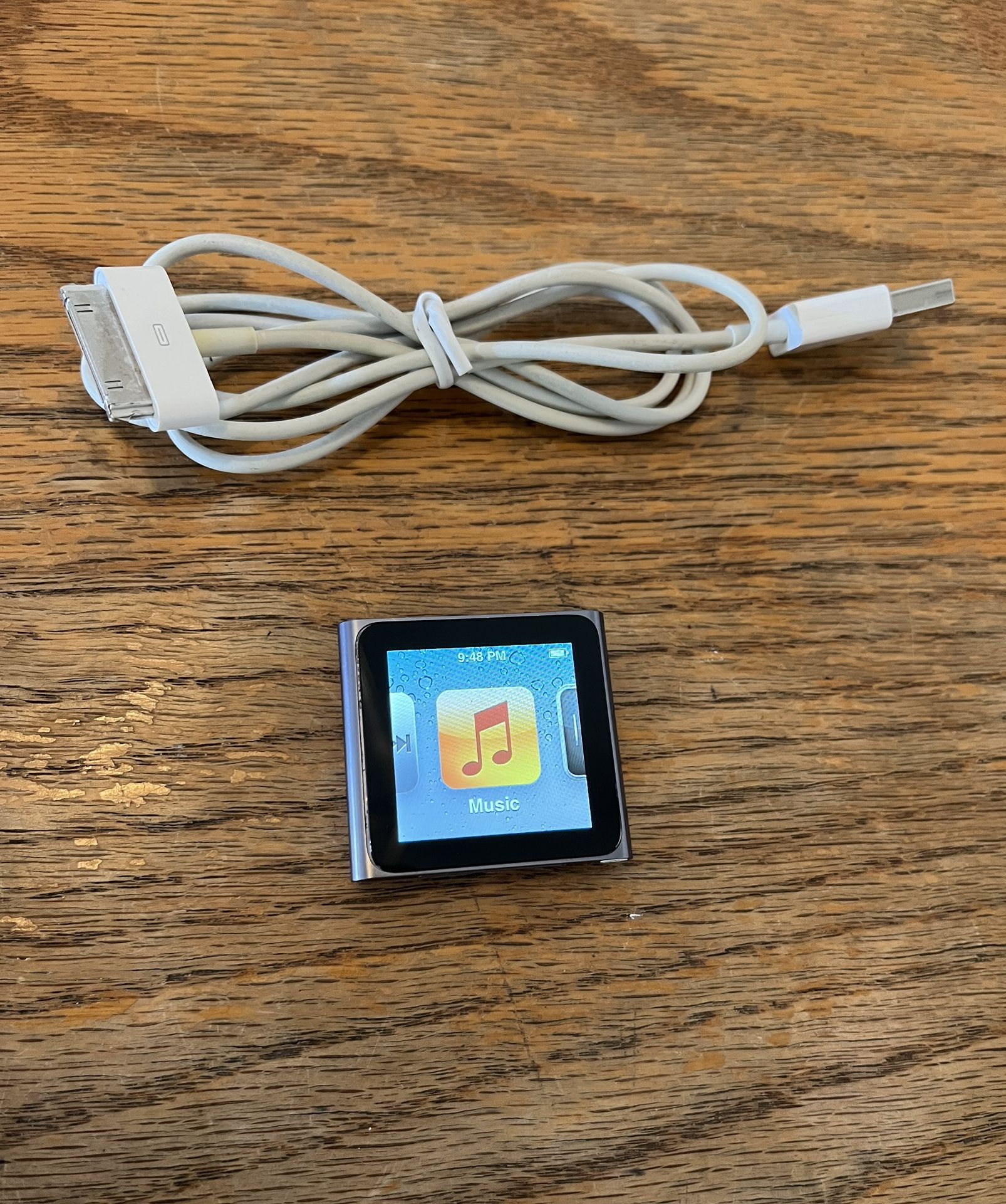 Apple iPod Nano 6th Gen. Touch Screen 8GB, Brand New Battery In Excellent Condition With Charger
