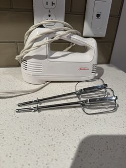 Sunbeam hand mixer