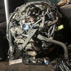 2016 Chevy Tahoe 5.3  Complete Engine 