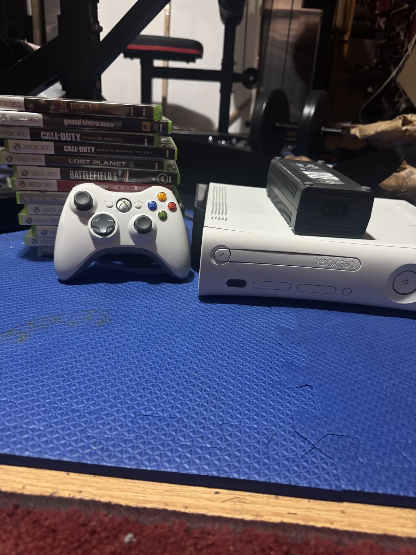 Xbox 360 Basically New 