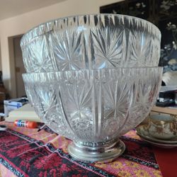 BOWLS - NOVELTY "CRYSTAL" CARVED PLASTIC SERVING BOWLS