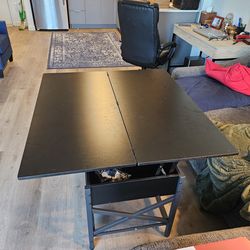 Coffe table that converts into dining room table for six