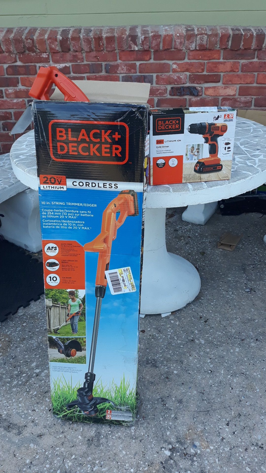 Black and decker package
