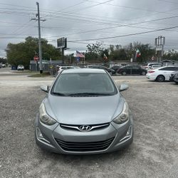 2014 Hyundai Elantra!