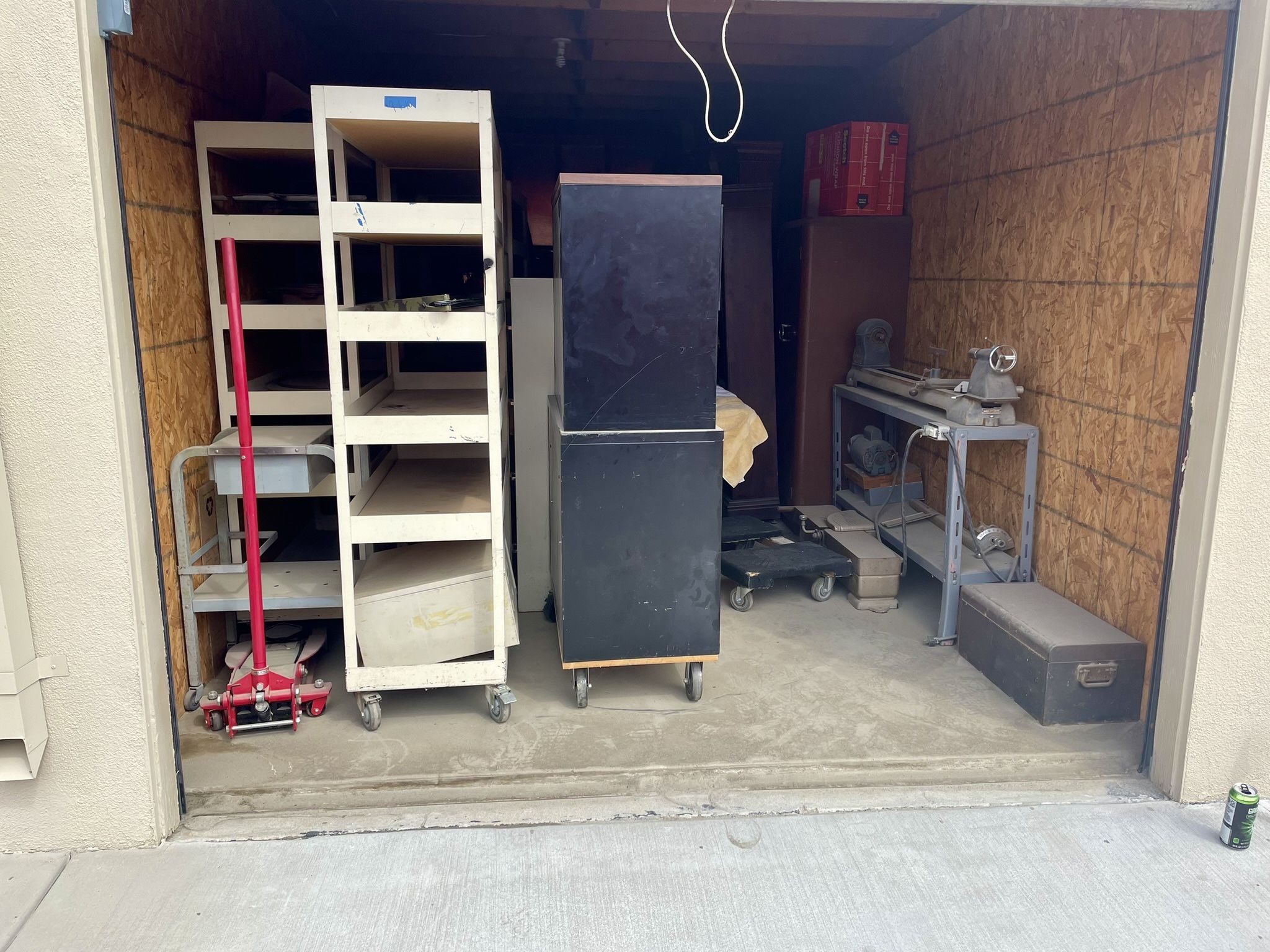 Storage Unit For Sale / Palm desert
