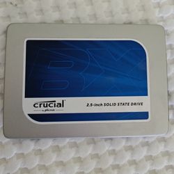 Crucial BX100 250GB SSD 2.5 Inch