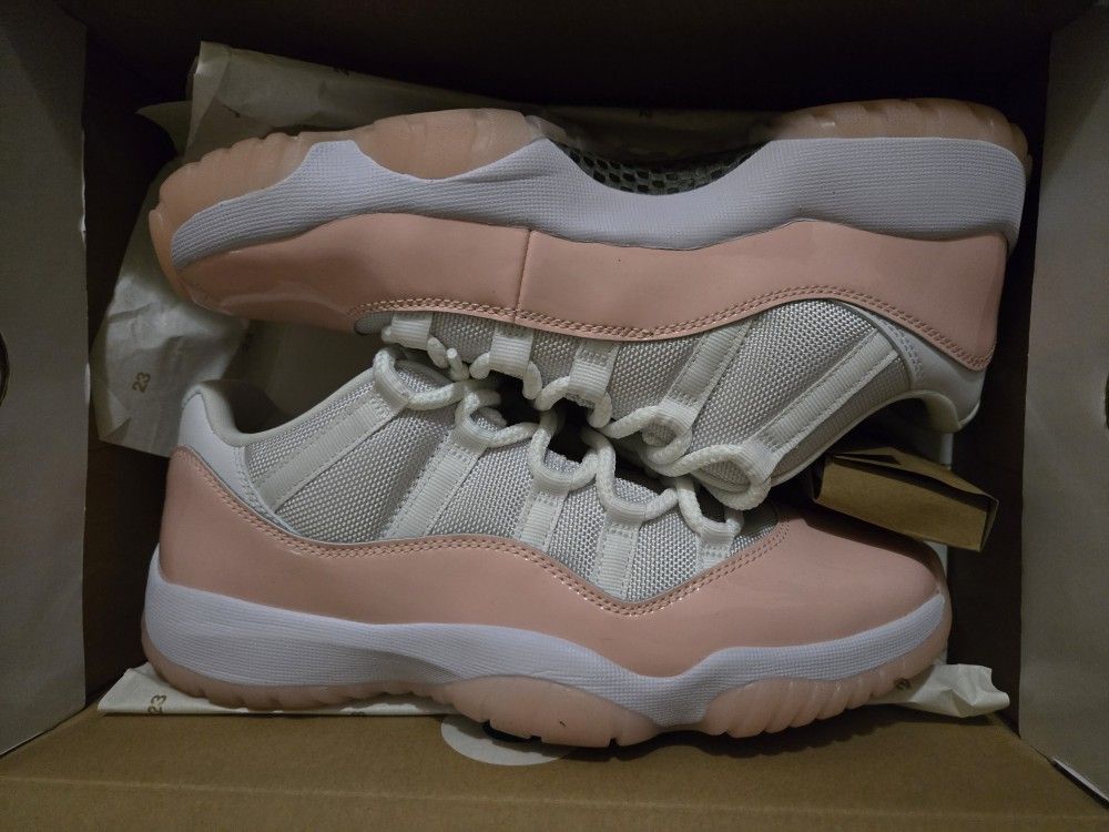 Jordan 11 Low