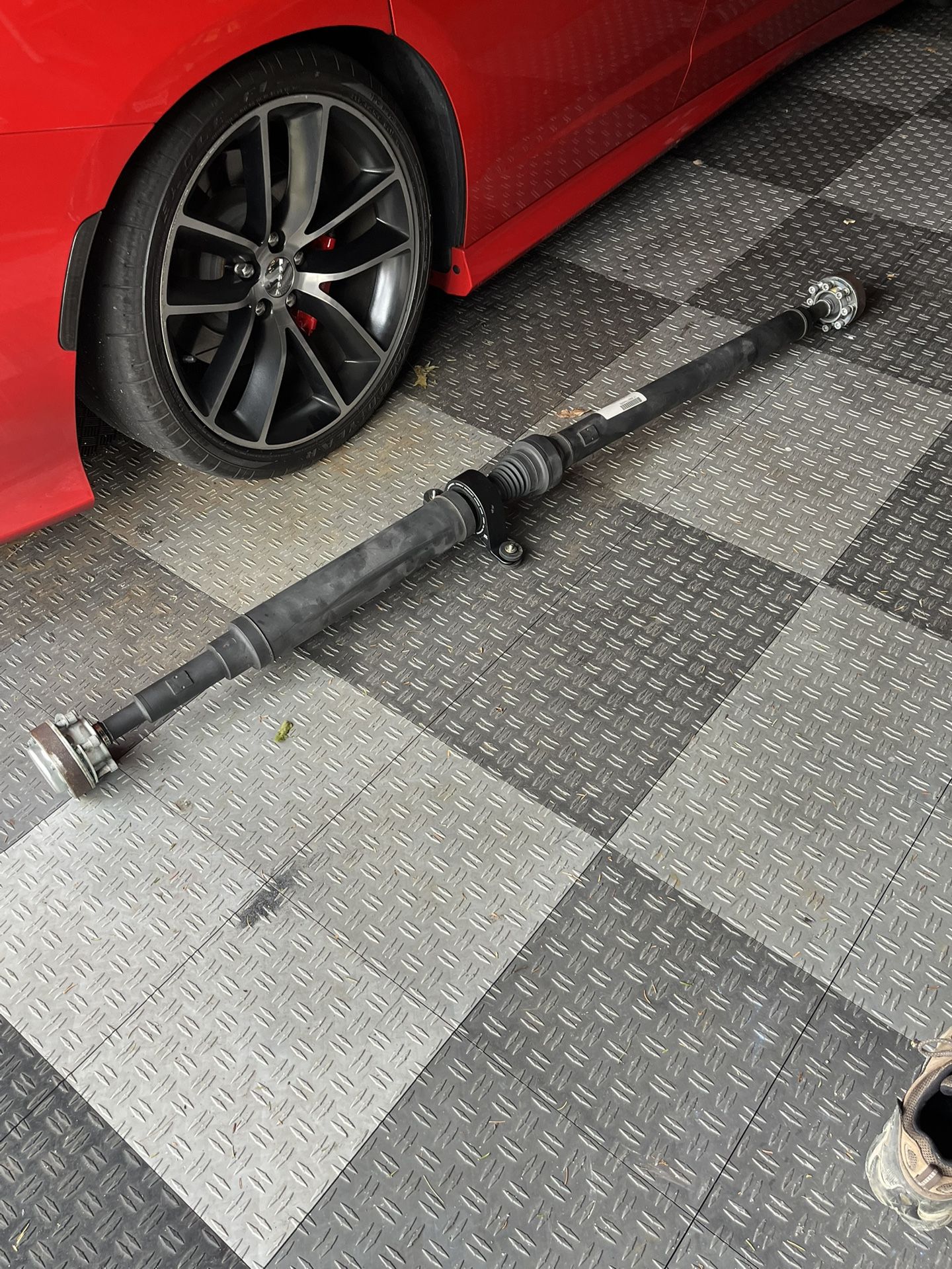 SRT Charger Driveshaft,