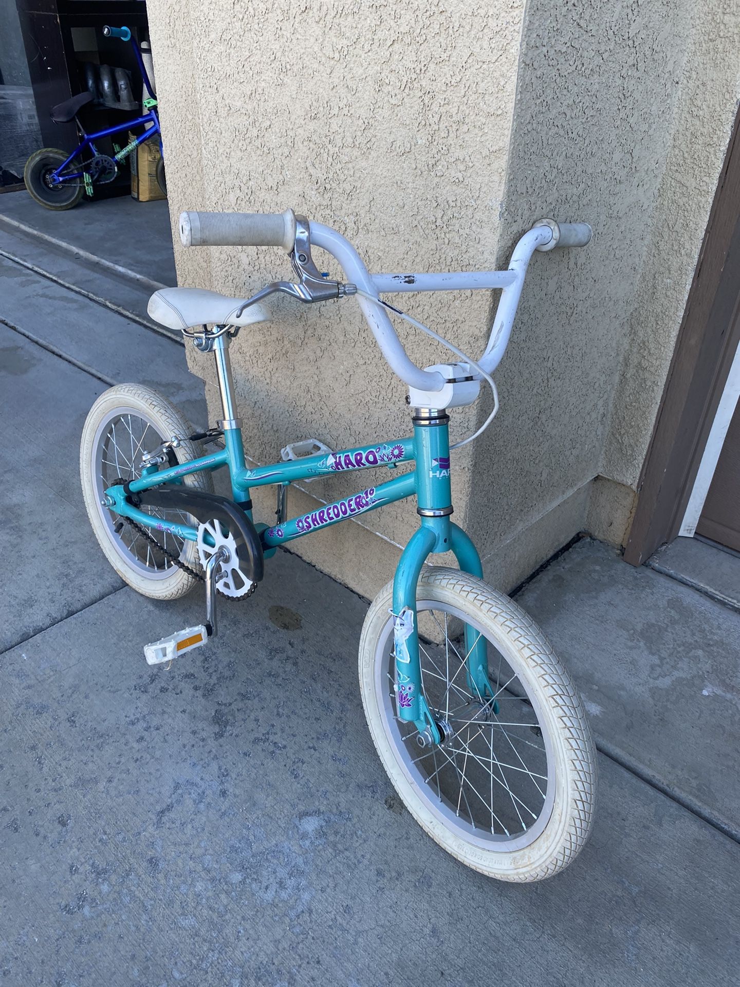 Kid’s Bike (Haro Shredder 16)