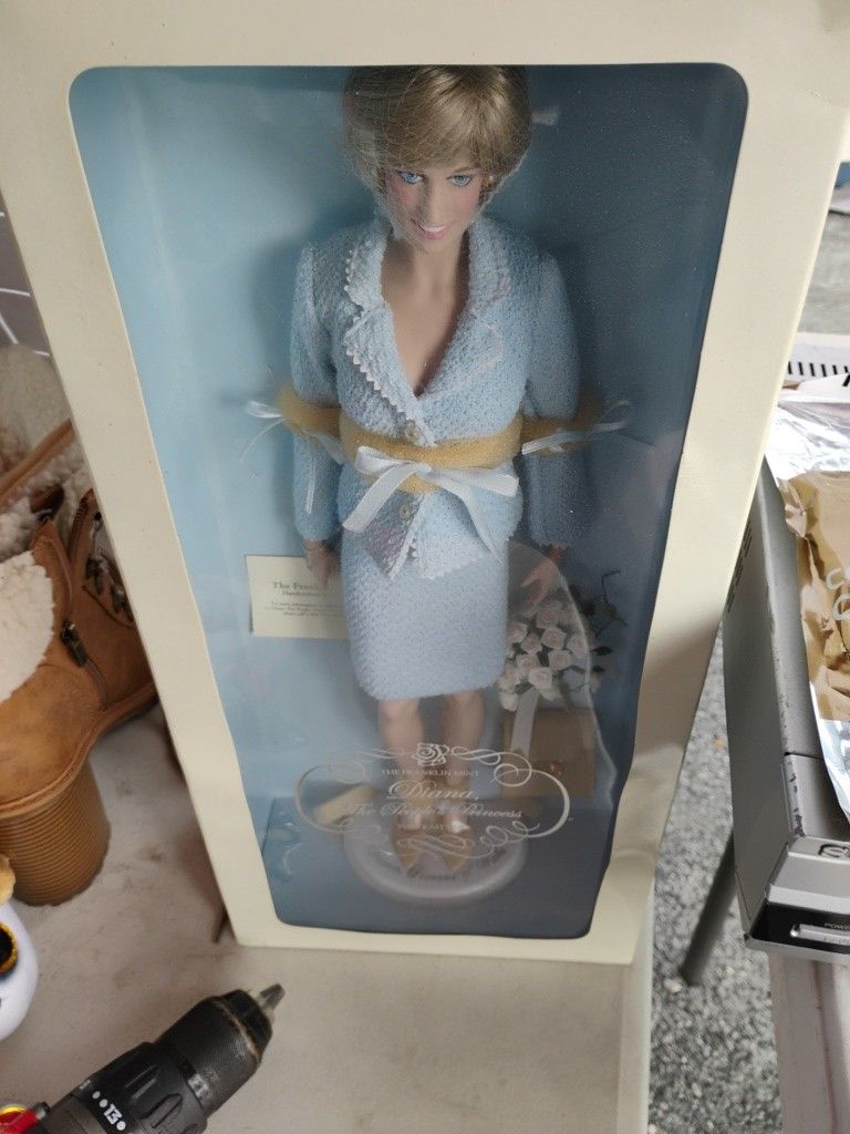 Franklin Mint Diana