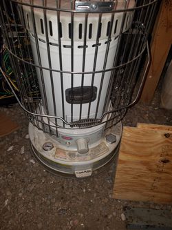 Barely Used Dyna-Glo Kerosene Heater