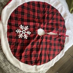 Tree Skirt