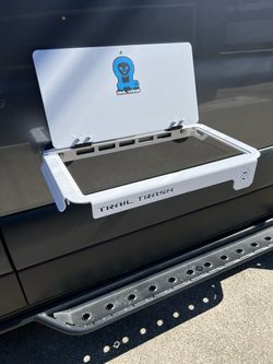 Owl Van Trail Trash