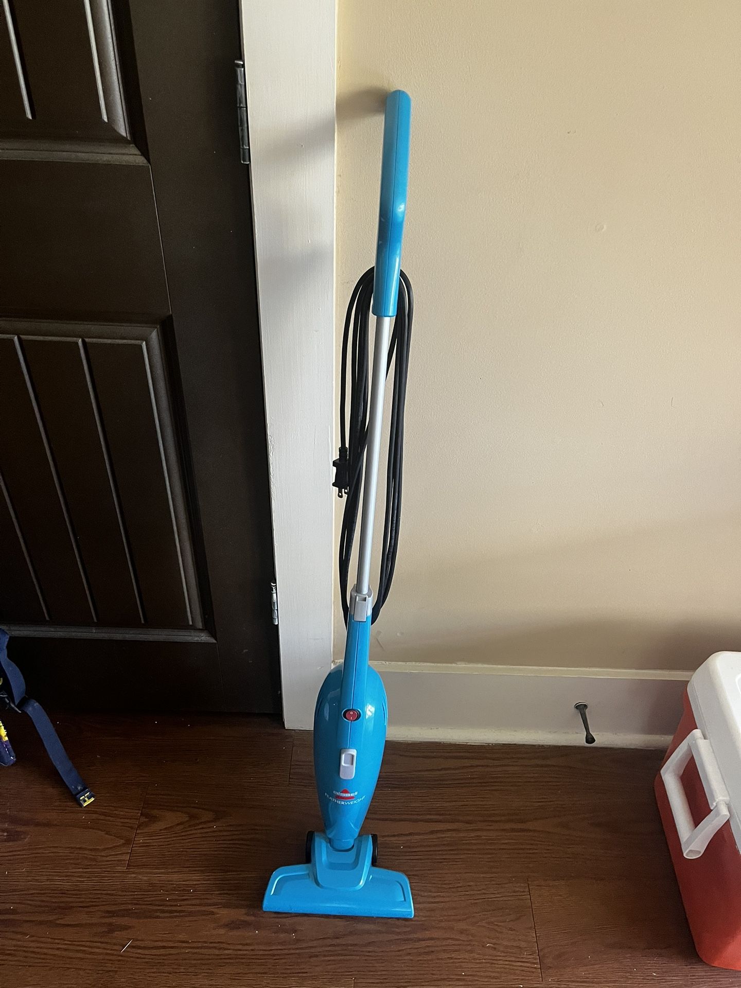 Bissell Featherweight Vacuum
