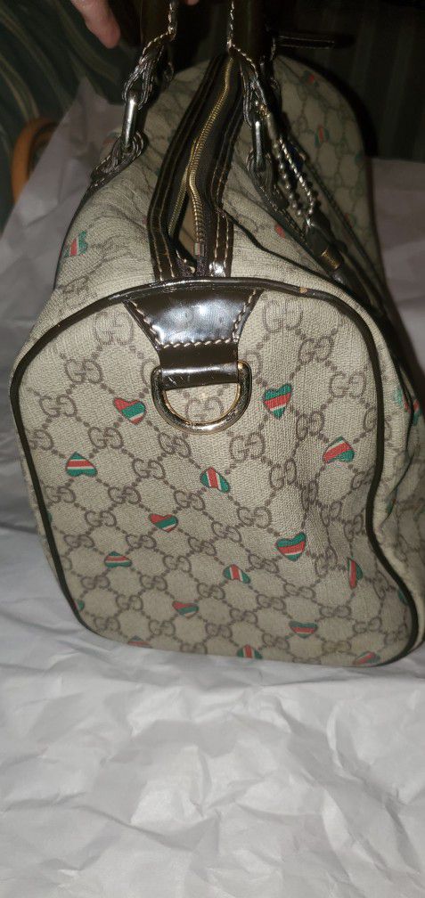 Gucci Supreme Tattoo Hearts Joy Boston Handbag for Sale in Lake Worth, FL -  OfferUp