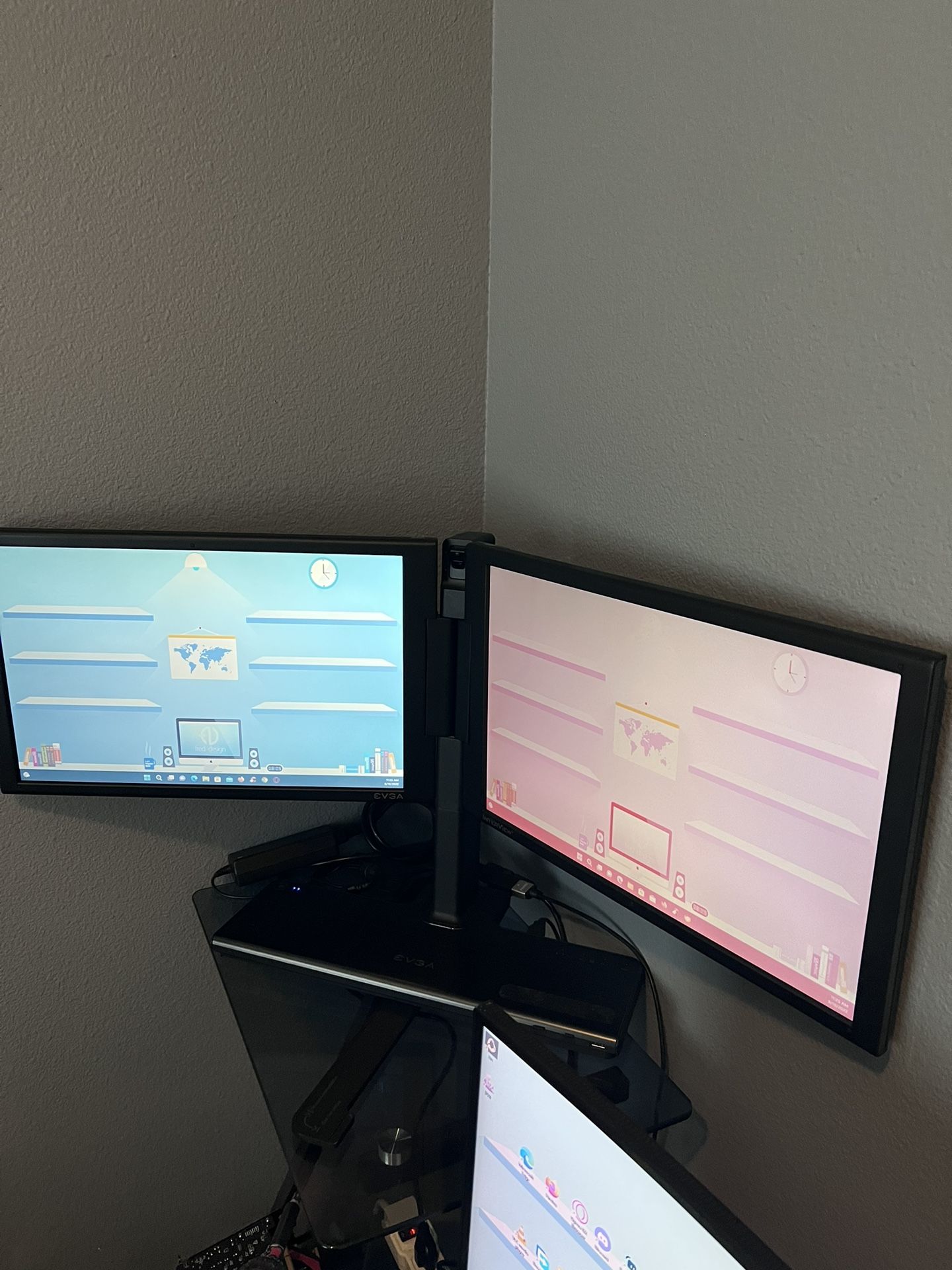 EVGA Interview Dual Monitor