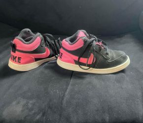 9c Nike Courts High Tops 