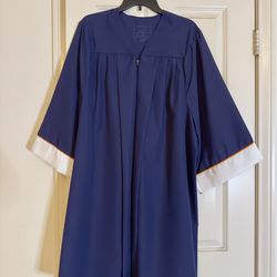 CSUF Cap and Gown (Size 45/XS)