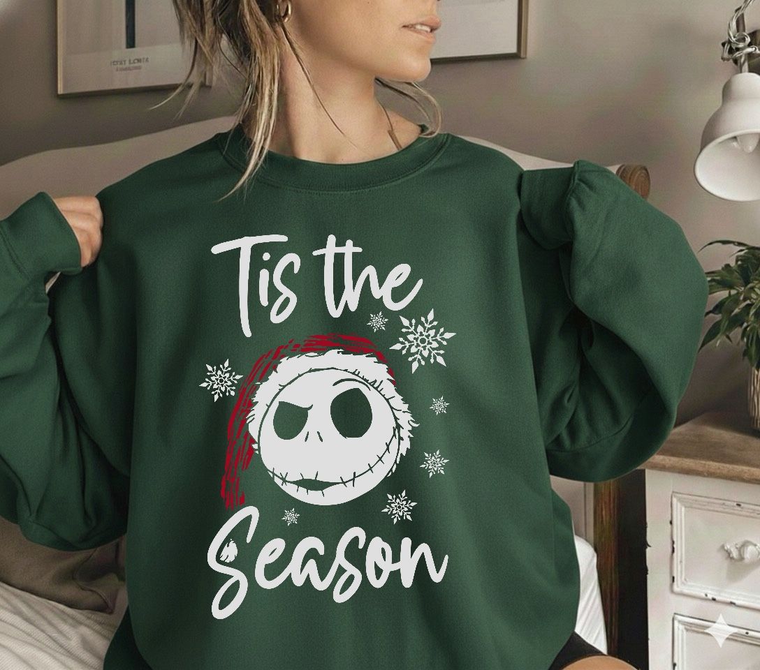 ππCozy Nightmare Before Christmas Sweatshirt πβ¨