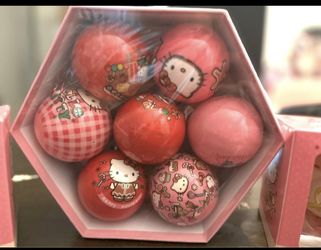 Hello kitty bulbs Christmas