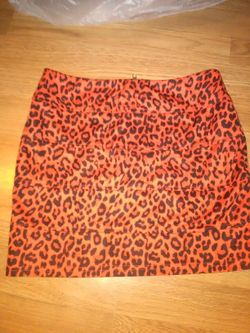 Skirt small