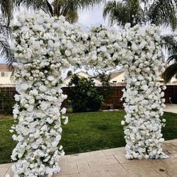 Marquee Numbers & Flower Walls