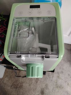 Pasta maker