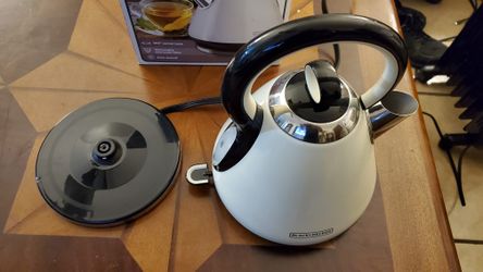 Black & Decker Electric Cordless Kettle
