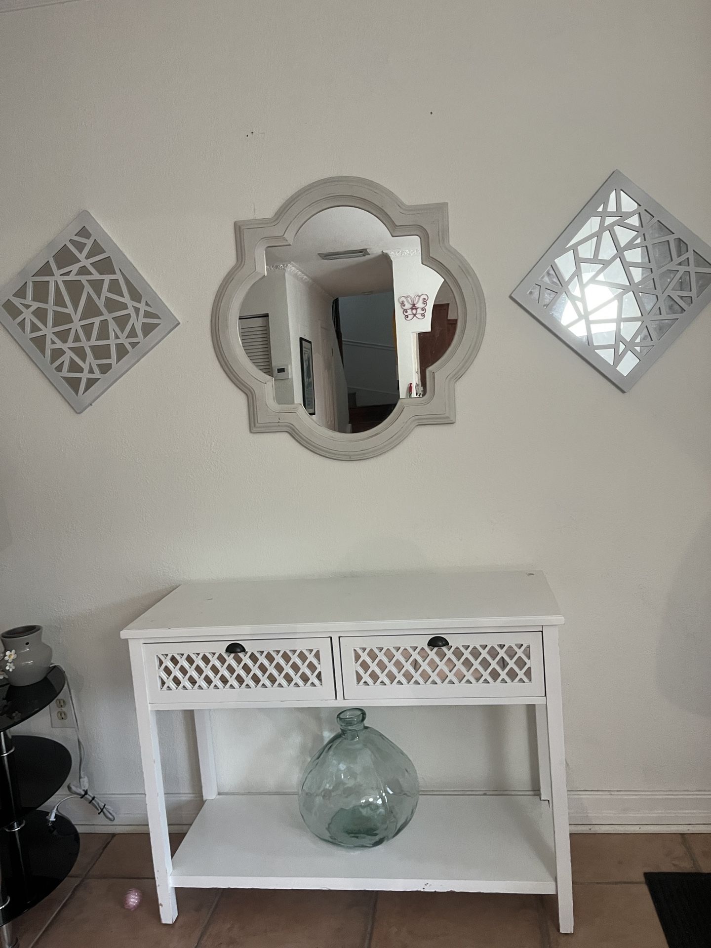 White Table Set: Includes white table, mirrors, and vase
