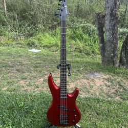 Bass Samick 4 strings