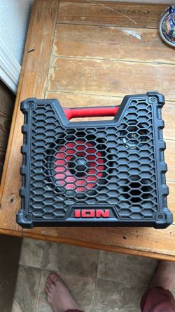 Ion speaker