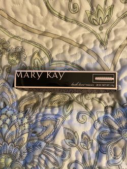Mary Kay Mascara. New