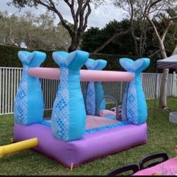 Mermaid Bounce House With Pump 