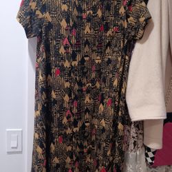 Womans LULAROE DRESS LARGE