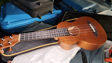Ukulele  Donner