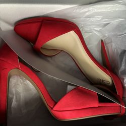 Red Heel 