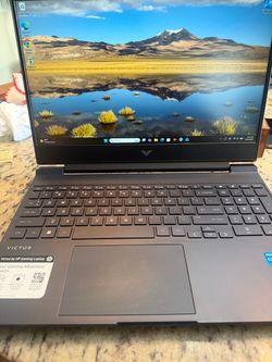 HP Victus 15.6” Gaming Laptop – RTX 3050 – 32GB RAM – 512GB SSD