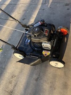 Semi-NEW push Lawnmower