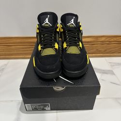 Jordan 4 Thunder 
