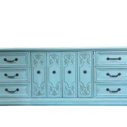 Buffet/Dresser/Tv console 