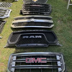 Multiple Car Grilles- Trucks/SUVS ETC