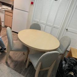 Brand New Dining Set Table And Chairs 